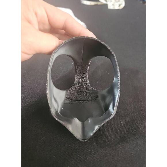 NWT 3D Print Large Cat Bat Mask Black High Impact Plastic - Picture 4 of 7